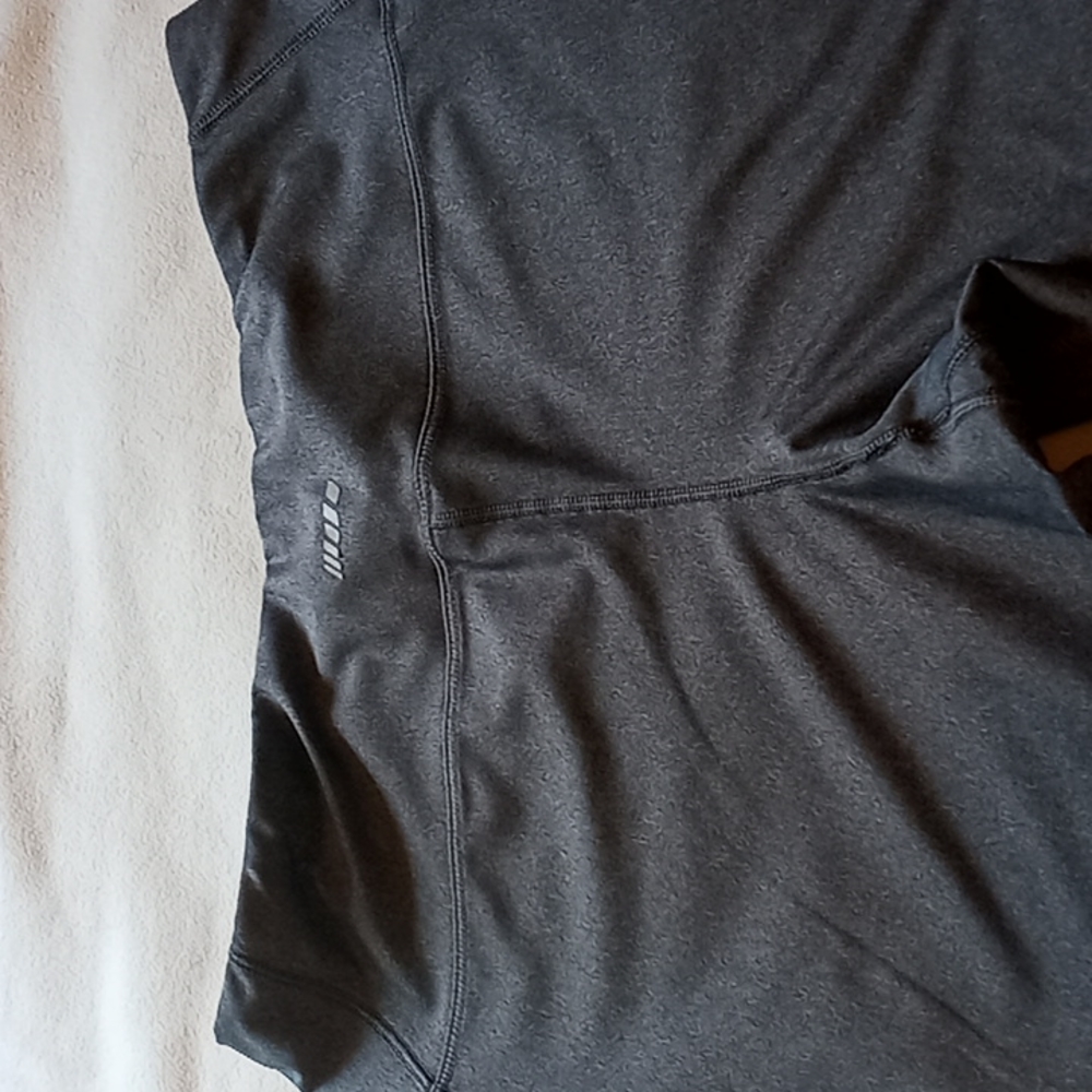Capris - Picture 2 of 2